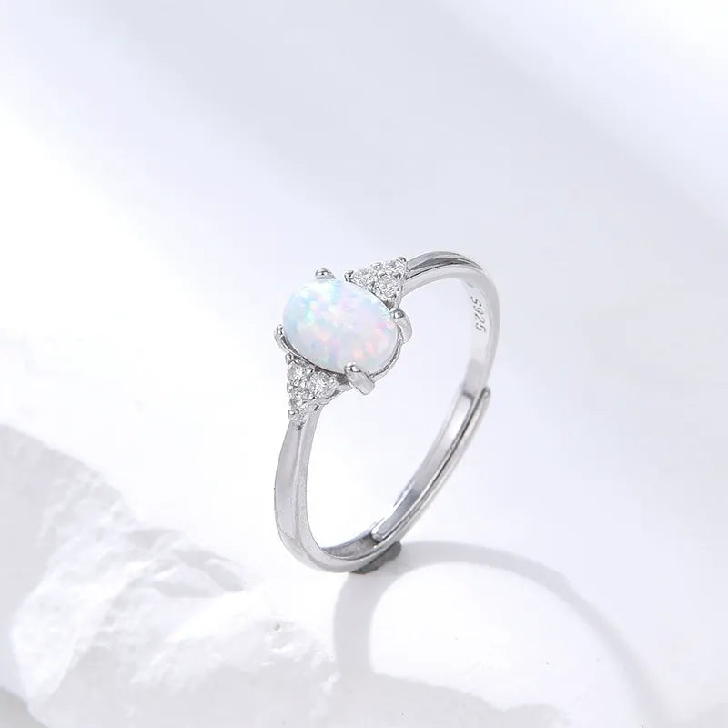 Anello Clemora™ –  Con pietra Opale e Argento 925 - Regolabile